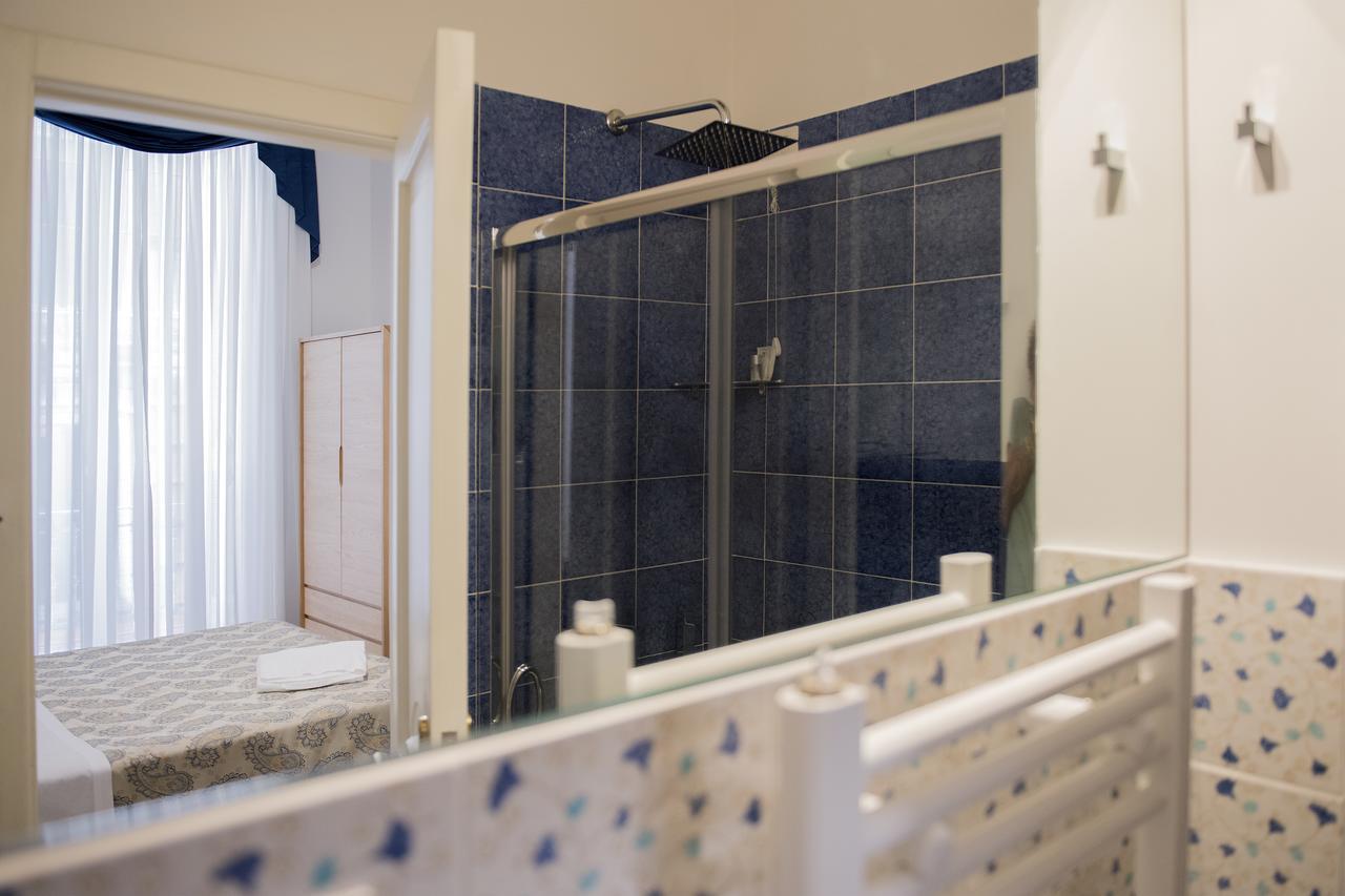 Mareluna Suite De Charme Neapel Exterior foto